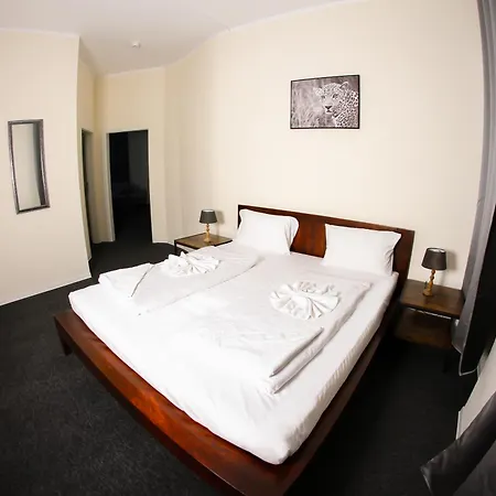 Hotel Karlshorst Berlin Exterior photo