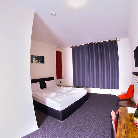 Hotel Karlshorst Berlin Exterior photo